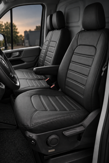 Stoelhoezen Volkswagen e-Crafter 2018 - heden – Fezz zwart – lederen stoelhoezen – perfecte pasvorm (Stoel/Bank-Standaard bestuurdersstoel-Met splitsing in zitting van duobank)