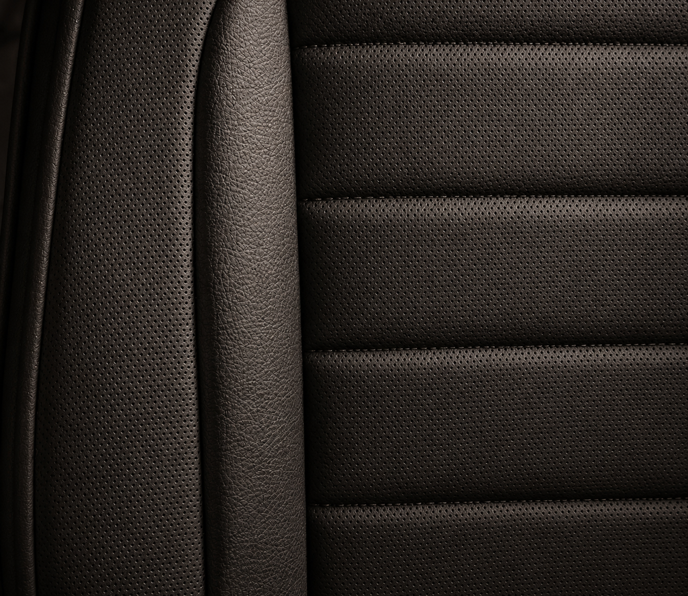 Stoelhoezen Ford Transit Tourneo Custom 2012 - 2023 – Fezz zwart – lederen stoelhoezen – perfecte pasvorm (Stoel/Bank-zonder voorbereiding klaptafel in de rugleuning)